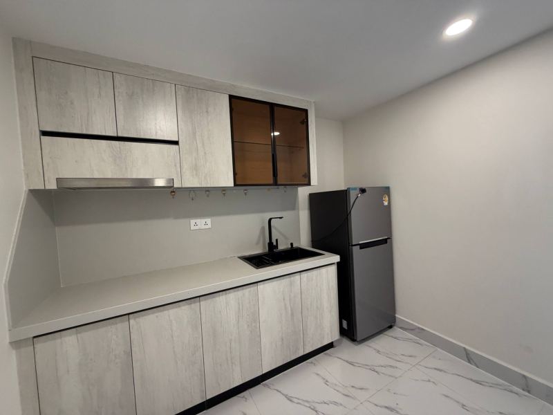 Furnished Single Room at UK 28Mithona