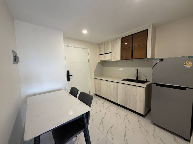 Furnished Single Room at UK 28Mithona