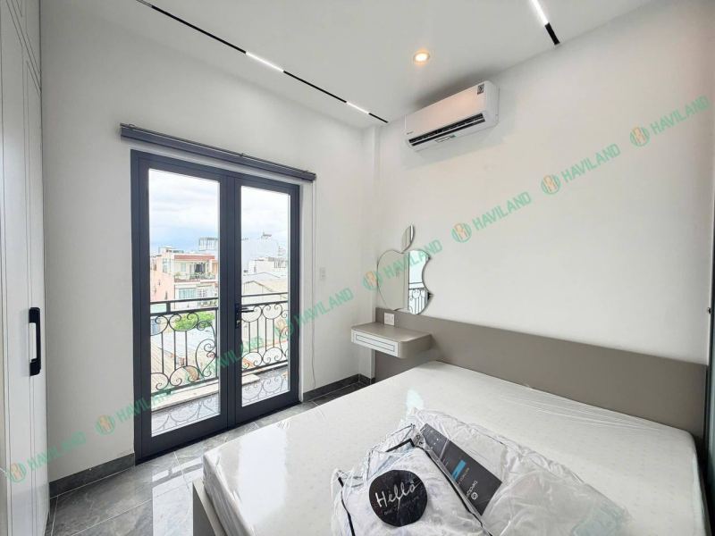 1 Bedroom Apartment Le Van Thu Street