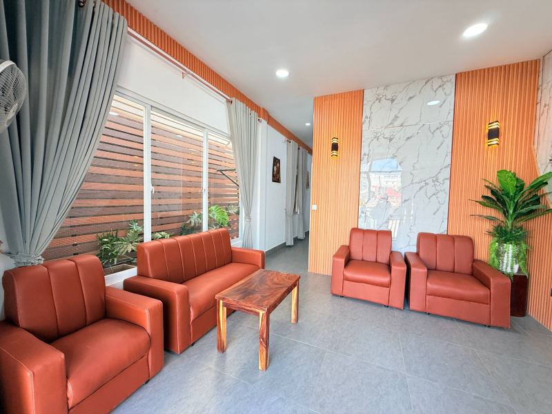 2 Bedroom Service Apartment in BKK3, Phnom Penh