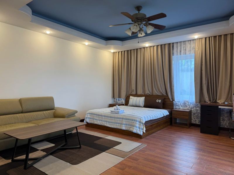 1-Bedroom Apartment with Private Garden in Son Tra