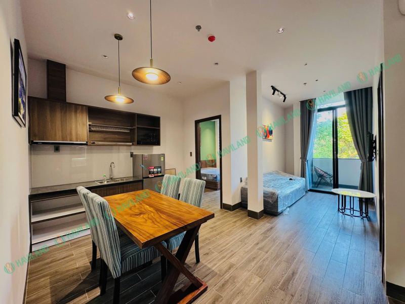 2 Bedroom Apartment on Nguyen Sang Street