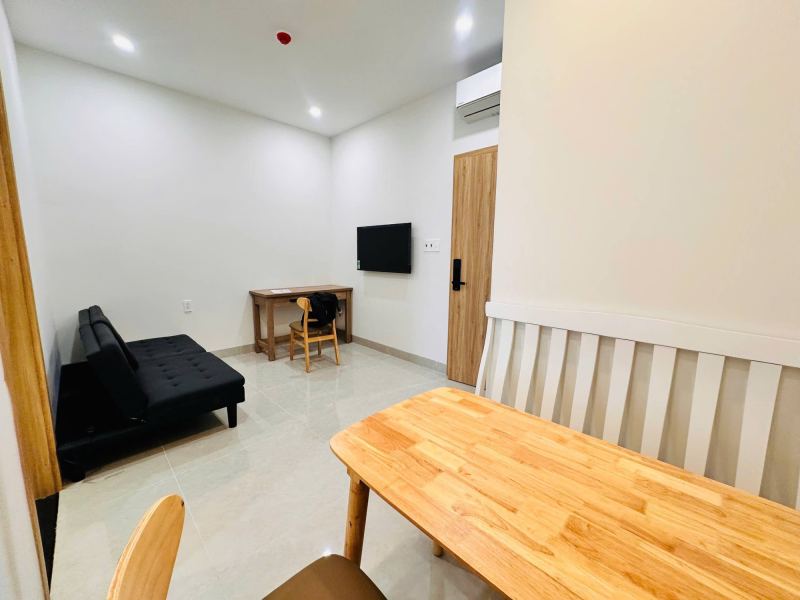 New 1 Bedroom Apartment on Bui Vien Street