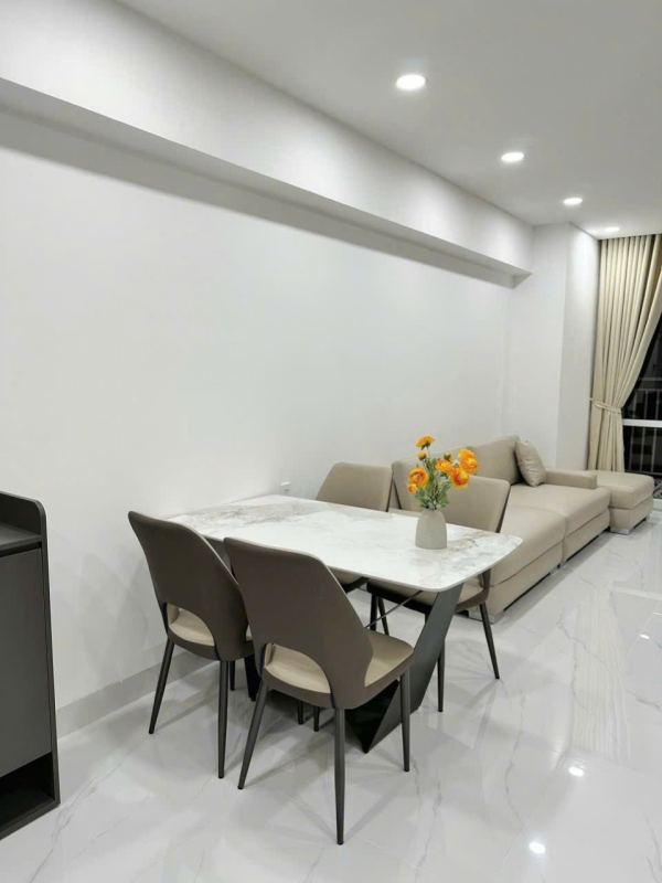 2BR apartment in Oceanus