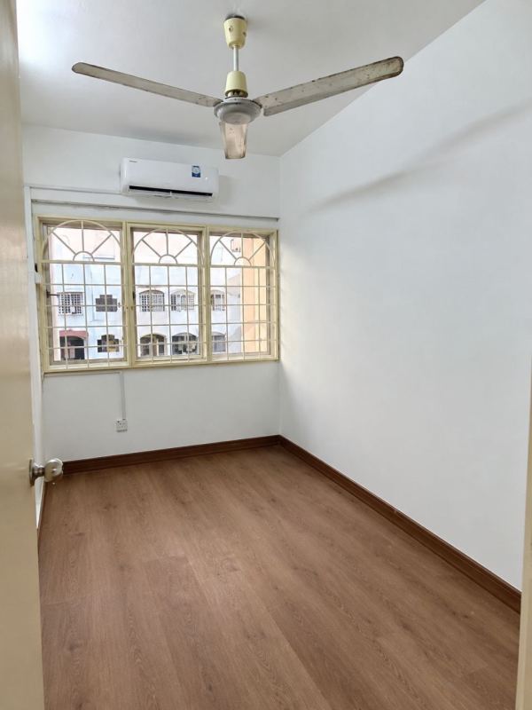 3 Bedroom Apartment in Putra Suria Residensi, Cheras