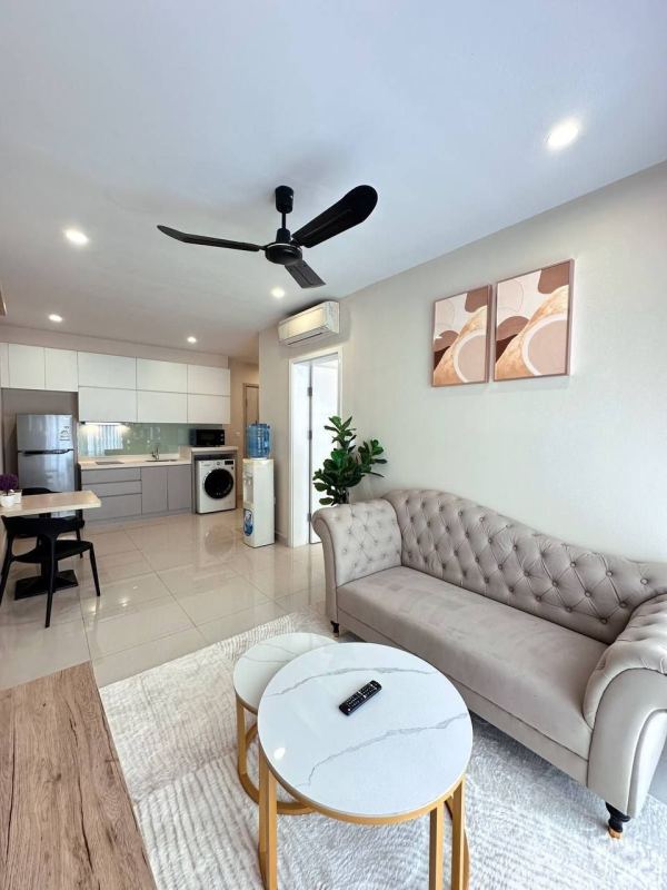 1 Bedroom Apartment with River View at The Bridge