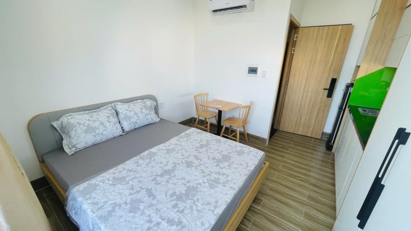 Studio with Balcony Room 401