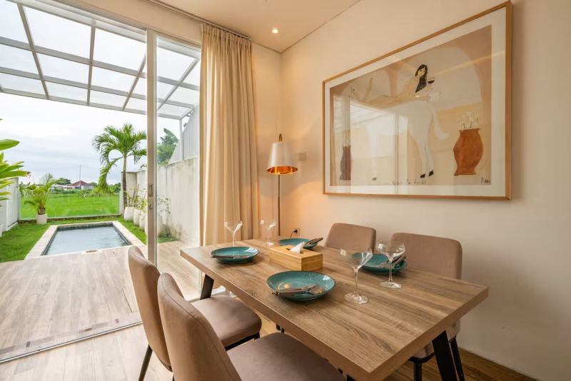2 Bedroom Townhouse with Private Pool