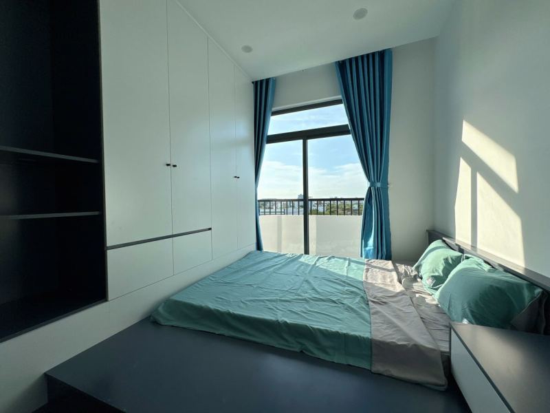 Studio with Balcony, Room 302