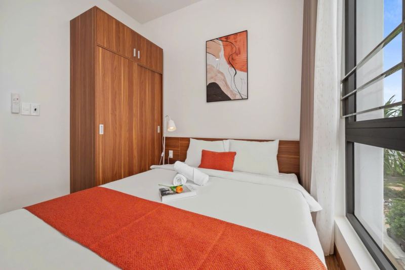 1BR Apartment with Balcony, Phuoc Truong 12