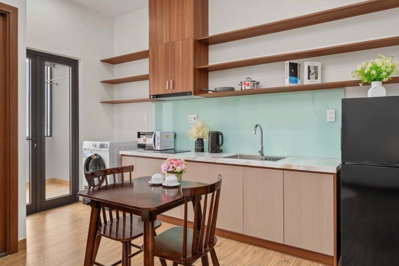 1BR Apartment with Balcony, Phuoc Truong 12