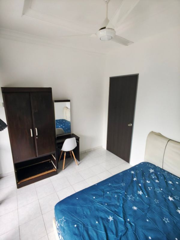 Budget Couple Room in Bayan Lepas