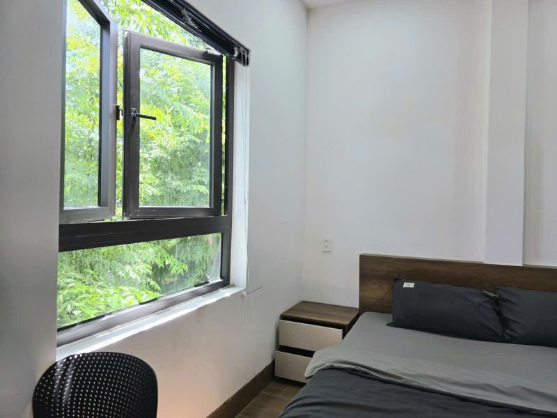 Studio apartment with balcony on Tran Kim Xuyen street