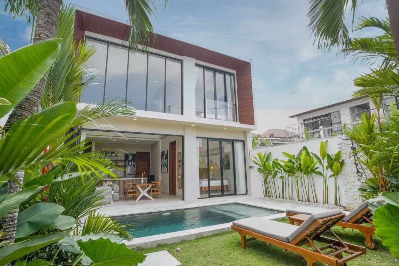 2 Bedroom Loft Villa in Canggu Padonan