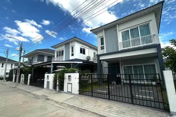 3-Bedroom House at Supalai Bella Westgate