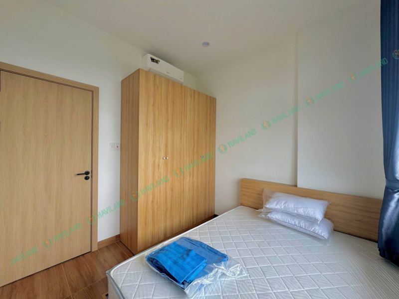 1-Bedroom Apartment on Phan Hoan Street