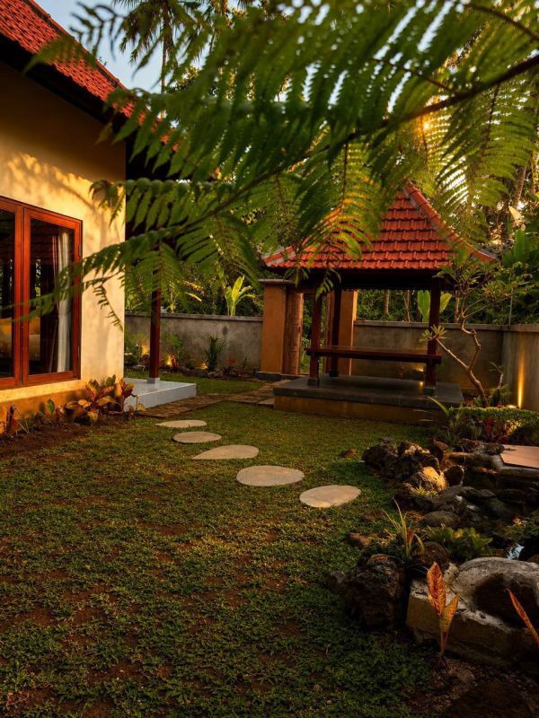 Вилла с 2 спальнями и садом в Ubud