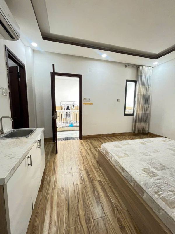 2 Bedroom Apartment in Gold Coast Center Tower