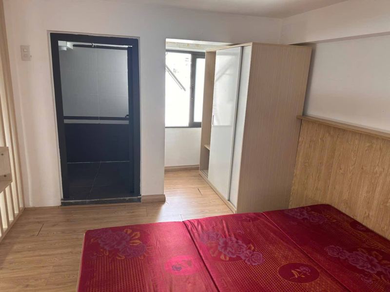 Studio Apartment with Mezzanine in Tan Lap