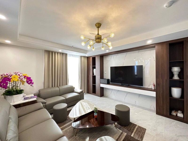 2BR Penthouse on Mai Hac De