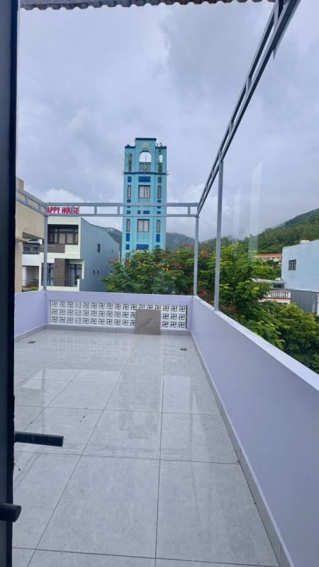 4-Bedroom House in Son Tra Area