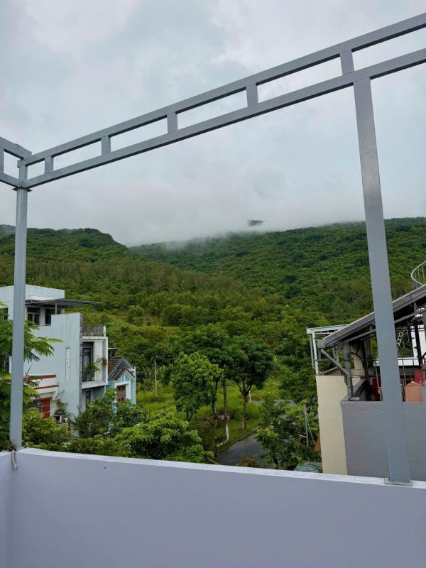 4-Bedroom House in Son Tra Area
