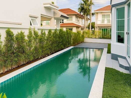 Таунхаус с 3 спальнями в Land & House Chalong