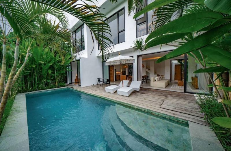 Private Room in 4‑Bedroom Villa, Berawa, Canggu
