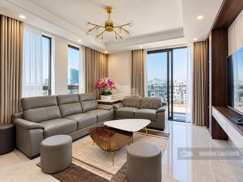 2 Bedroom Penthouse 180 sqm in Son Tra, Da Nang