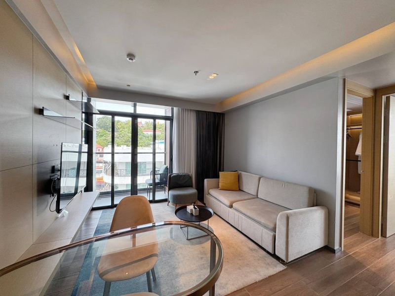 2 Bedroom Apartment with City View in Beverly Mountain Bay