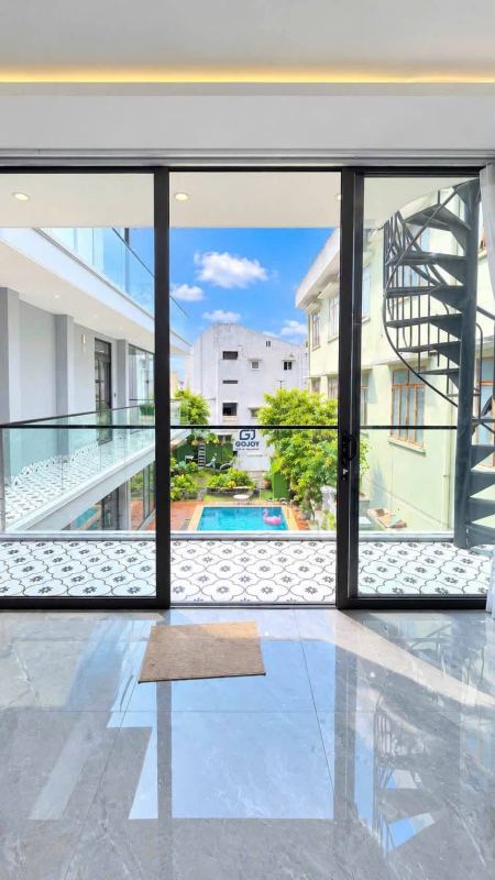 8 Bedroom Villa in Nha Trang