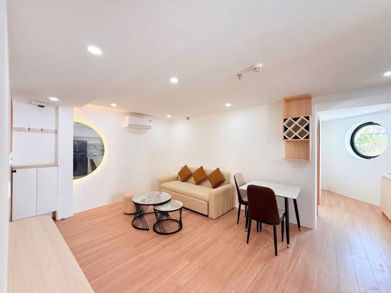 Premium 1 Bedroom Apartment with Balcony