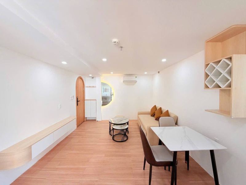 Premium 1 Bedroom Apartment with Balcony