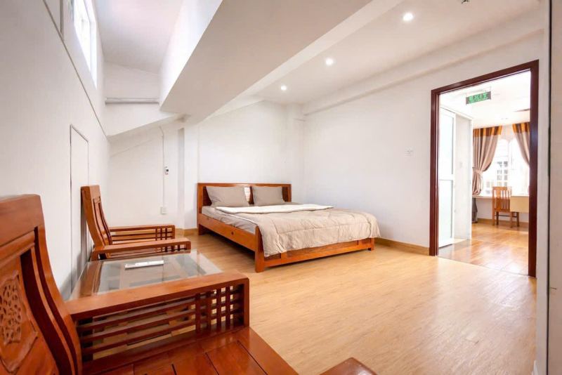 1‑Bedroom whole floor