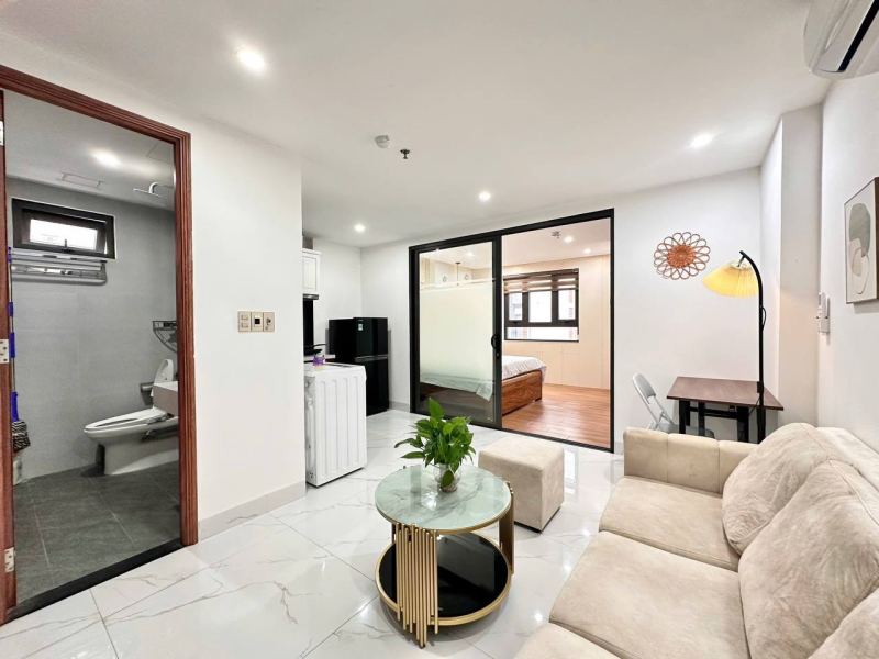 1-Bedroom Apartment on Le Tan Toan Street
