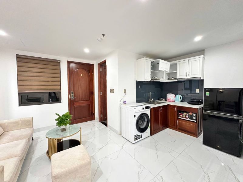 1-Bedroom Apartment on Le Tan Toan Street