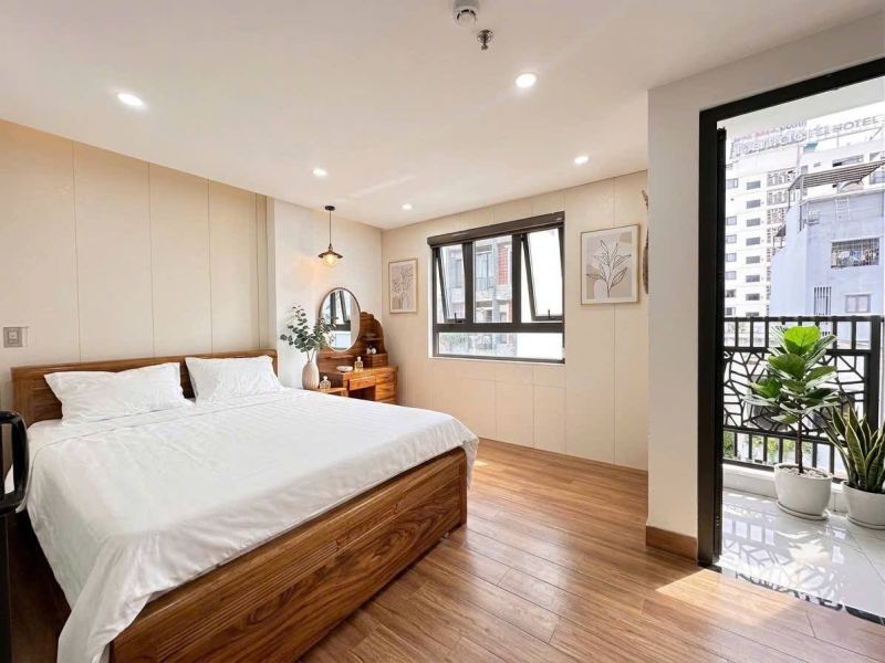 1-Bedroom Apartment on Le Tan Toan Street