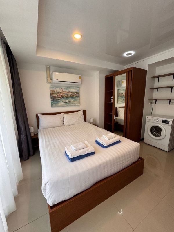 Studio Rawai Beach Condo