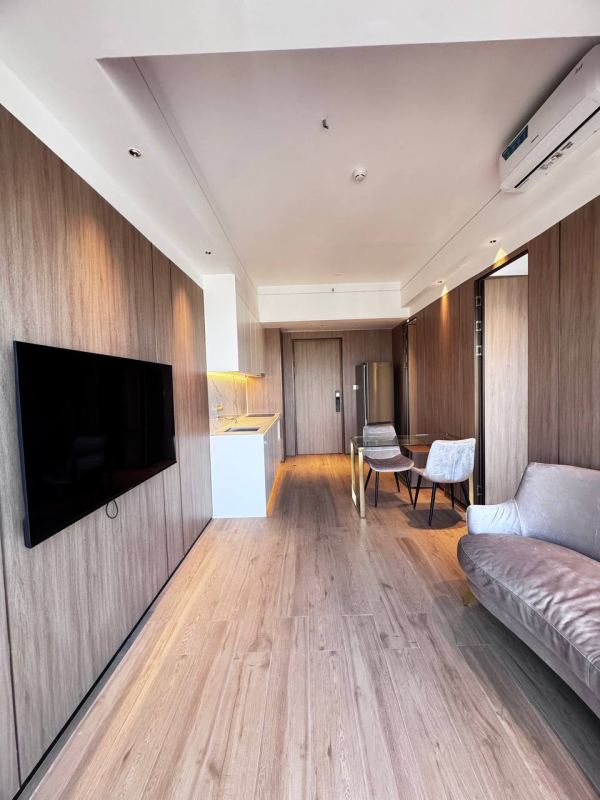 1 Bedroom Condo Vue Aston