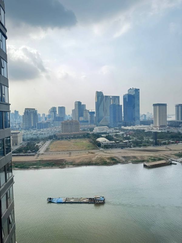 2-Bedroom Apartment facing Koh Pech