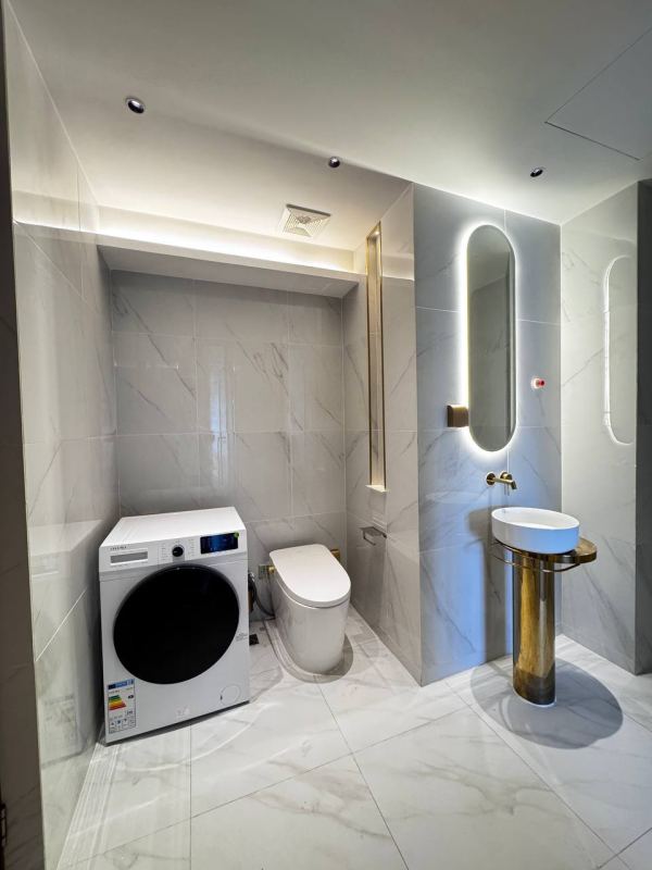 2-Bedroom Condo at Vue Aston