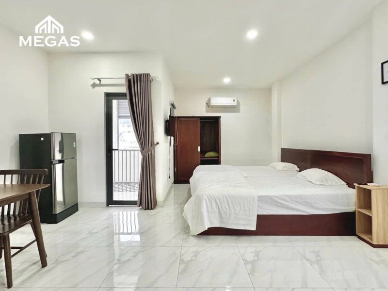 2 Bedroom Furnished Apartment with Balcony in Nha Trang