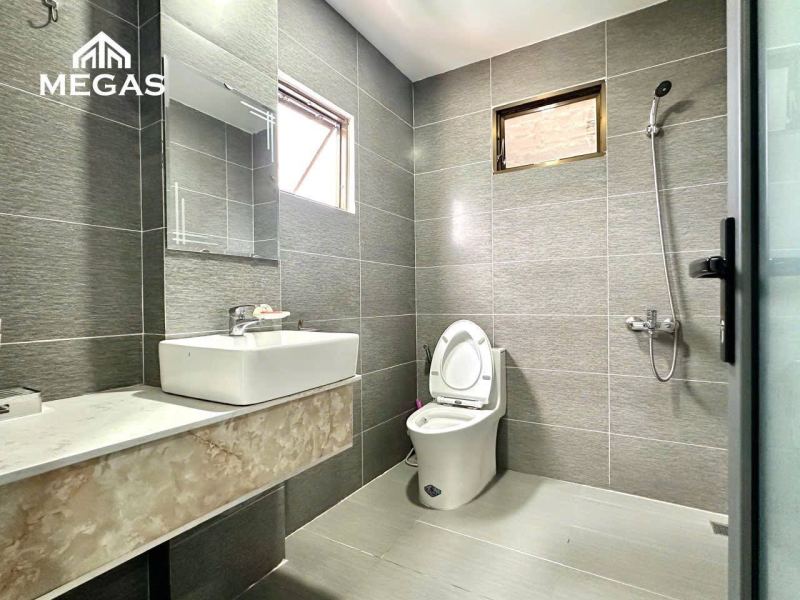 2 Bedroom Furnished Apartment with Balcony in Nha Trang