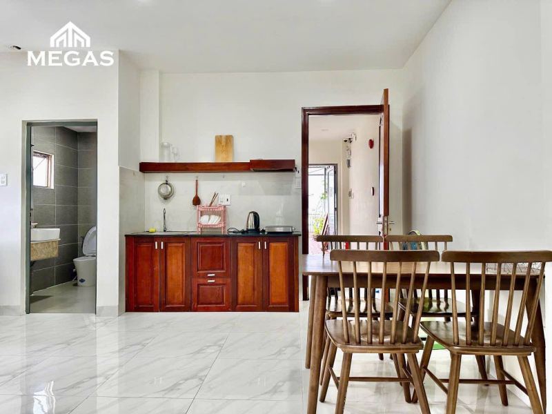 2 Bedroom Furnished Apartment with Balcony in Nha Trang