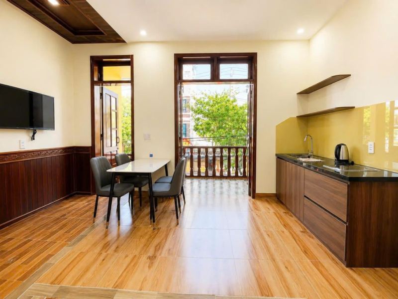 1 Bedroom Apartment with Balcony, Room 201 in Da Nang