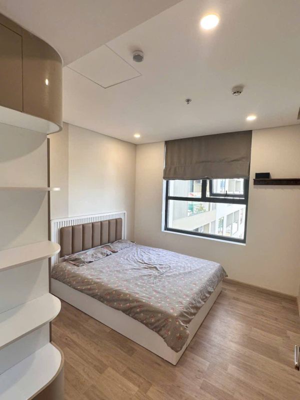 2-Bedroom Corner Apartment in CT1 River