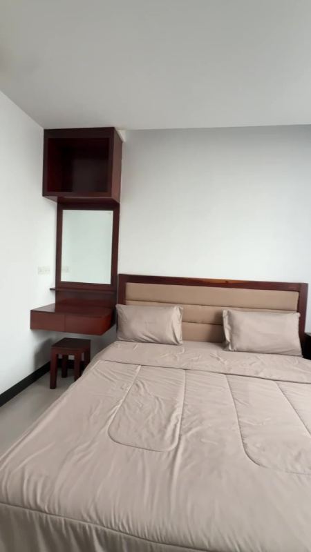 Two-Bedroom Serviced Apartment in Bassac Land