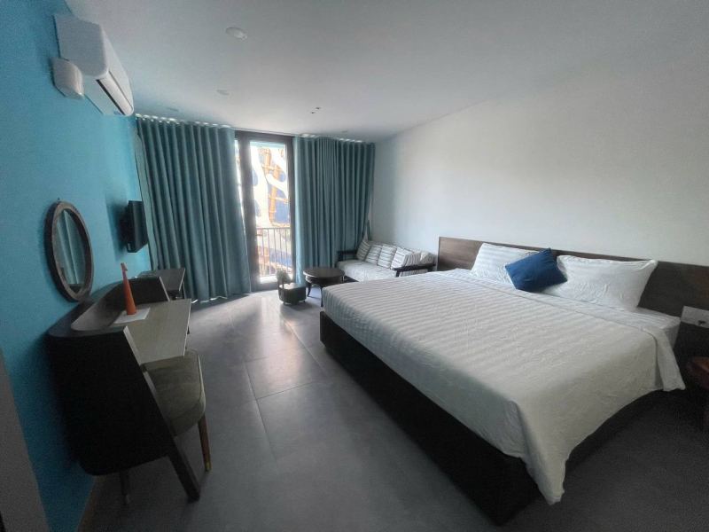 Beautiful Studio with Balcony in Vinh Hoa