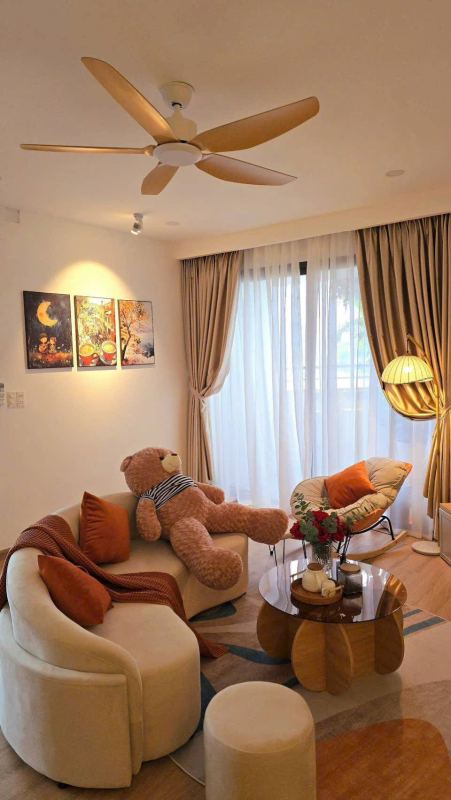 Luxury 2‑Bedroom Apartment with Sea View