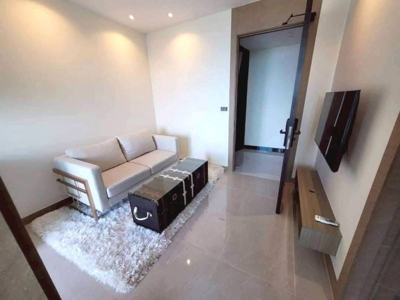 1 Bedroom Condo at The Riviera Ocean Drive